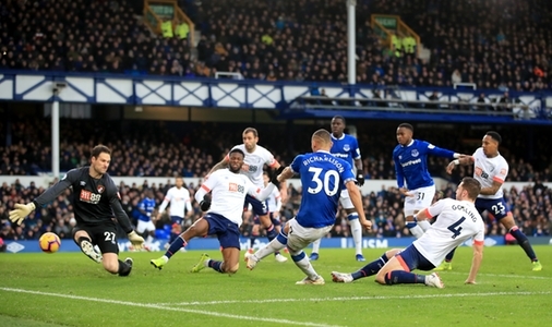 Everton's Richarlison has a shot at goal during the Premier League match at Goodison Park, Liverpool.