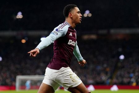 Jacob Ramsey Viên Ngọc Của Lò Aston Villa – Hành Trình Nổi Bật